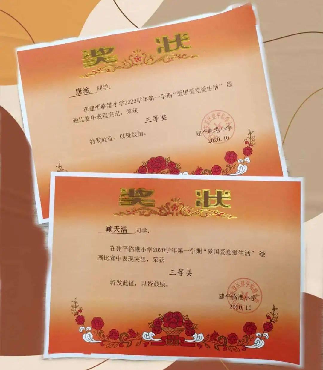 求一部格斗游戏里面有一个穿绿色旗袍的女角色还有与这个角色相同的死亡或僵尸角色基本上所有角色都有对应游戏画面