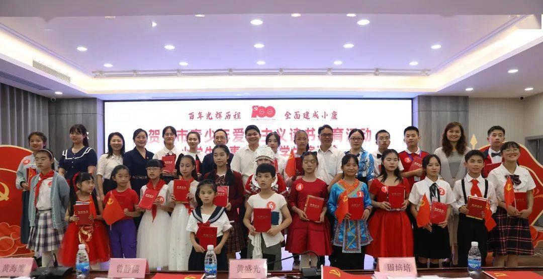 《街舞》总决赛是王一博的绿海,张艺兴提前离场,发文让粉丝心疼